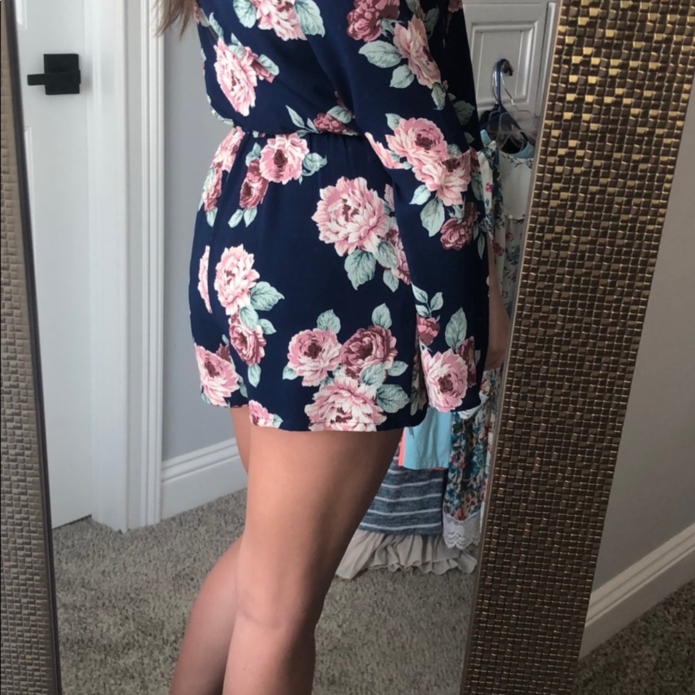 Romper - Picture 4 of 4